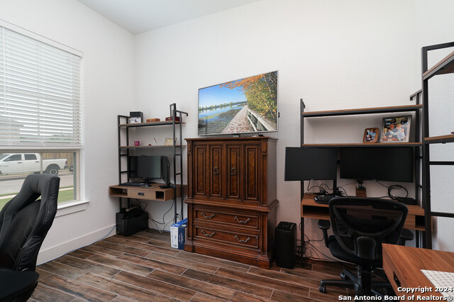 3115 Stokesay Park Property Photo 11