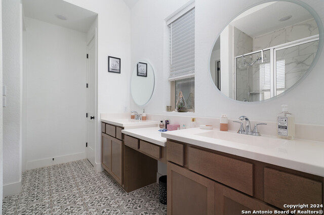 3115 Stokesay Park Property Photo 13