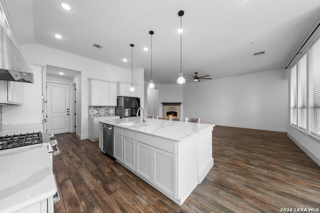 3115 Stokesay Park Property Photo 17