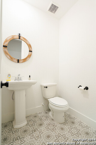 3115 Stokesay Park Property Photo 19