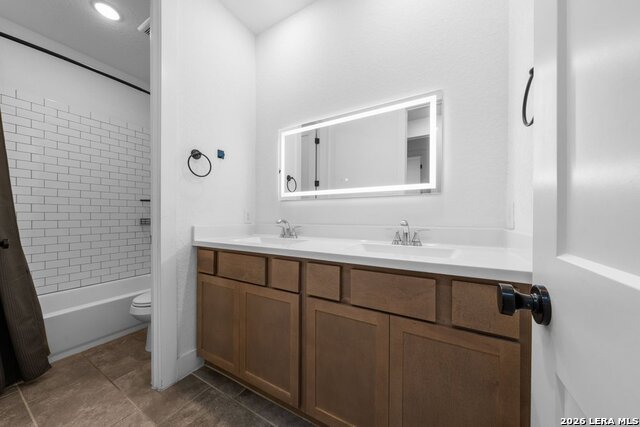 3115 Stokesay Park Property Photo 27