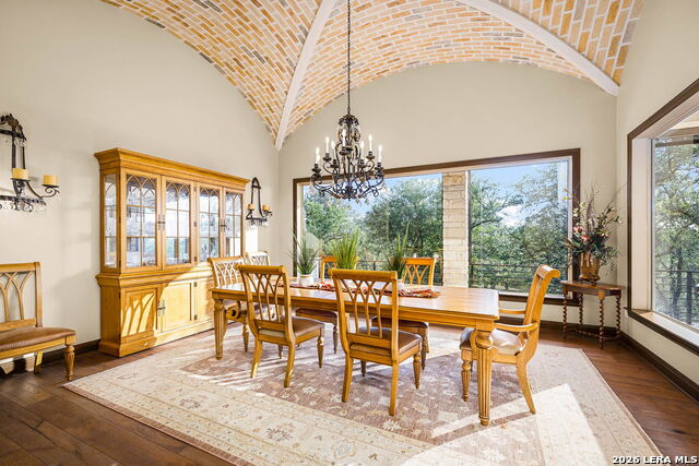 1185 Gruene Rd Property Photo 9