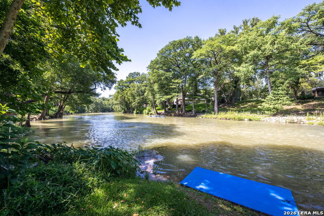 1185 Gruene Rd Property Photo 37