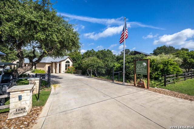 1185 Gruene Rd Property Photo 49