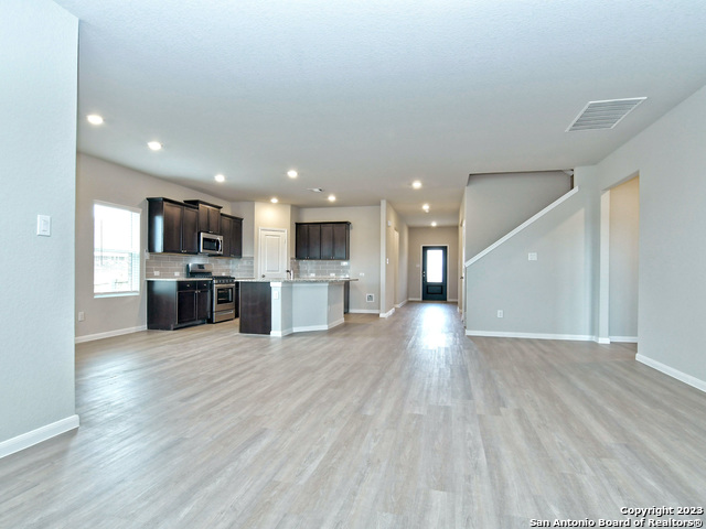 5311 Saunter Ln Property Photo 8