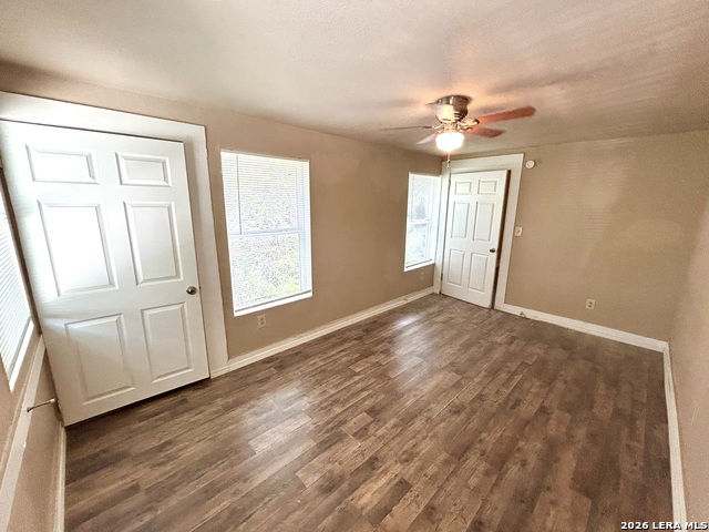 1137 W Ashby Pl Property Photo 13