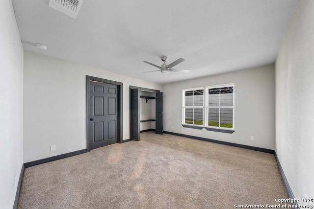 2643 W Gramercy Property Photo 13