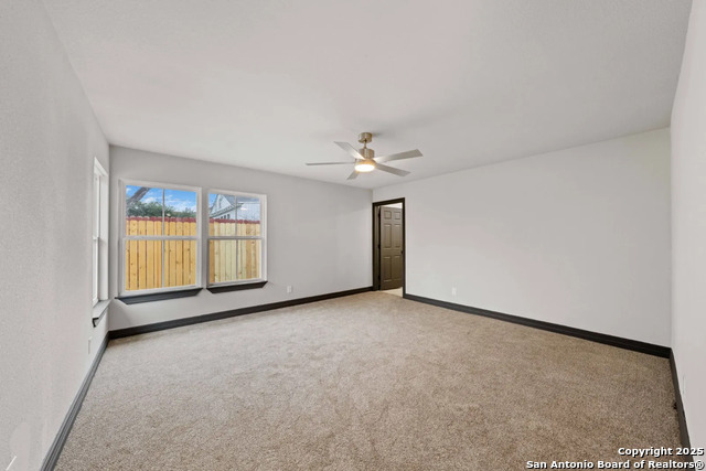 2643 W Gramercy Property Photo 15