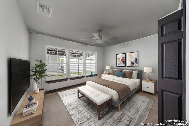 2643 W Gramercy Property Photo 22
