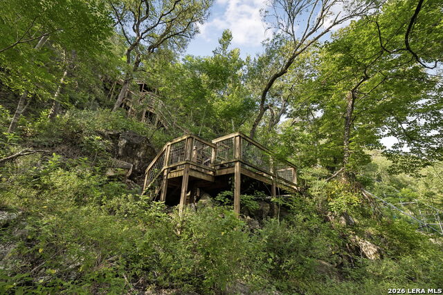 1121 Bradstreet Property Photo 32