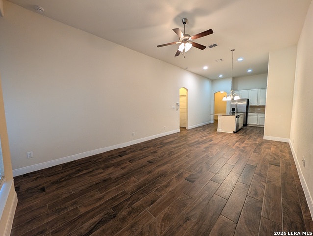 1231 Old Fm 306 Property Photo 13