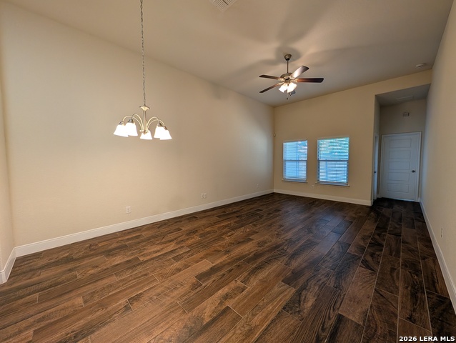 1231 Old Fm 306 Property Photo 14