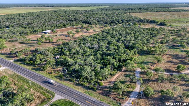1181 State Highway 173 Property Photo 3