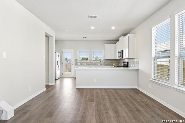 6438 Prince Howard Property Photo 14