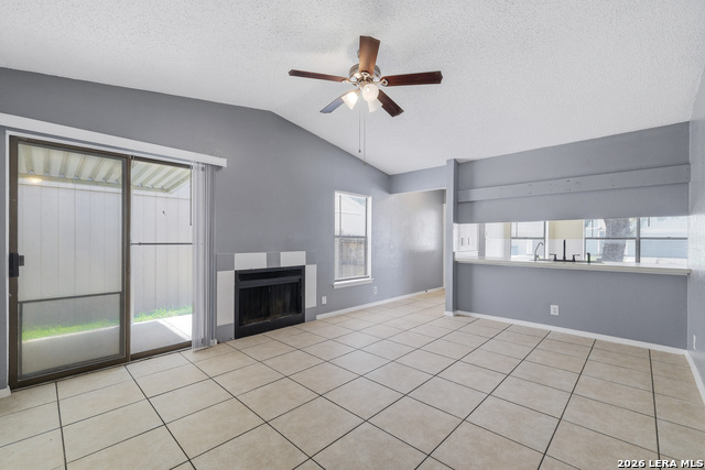 6210 Valley Queen Property Photo 4