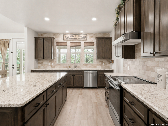 125 White Oak Trl Property Photo 9