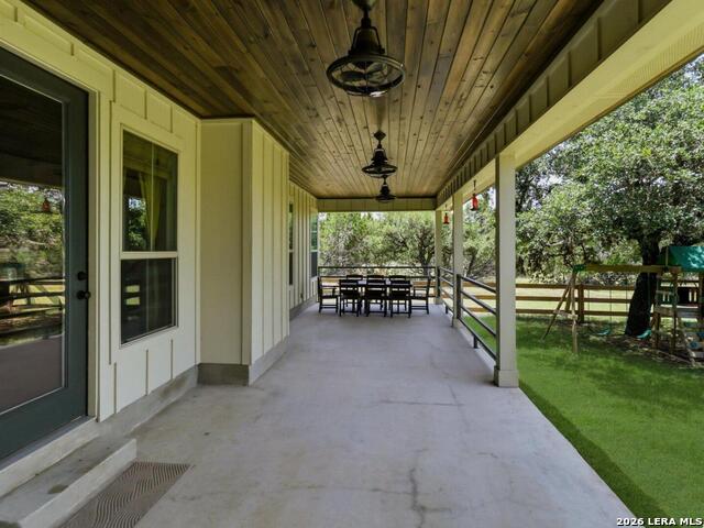 125 White Oak Trl Property Photo 25