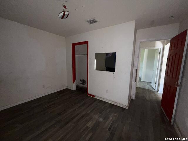 438 Corliss Property Photo 8
