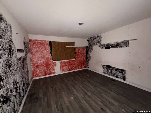 438 Corliss Property Photo 10