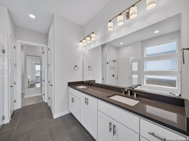 1525 Escarpment Property Photo 25