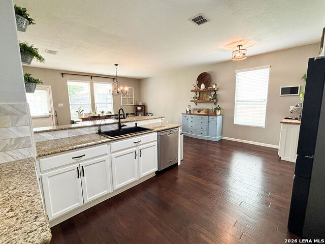 15903 Silver Rose Property Photo 12