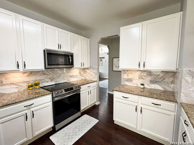 15903 Silver Rose Property Photo 13