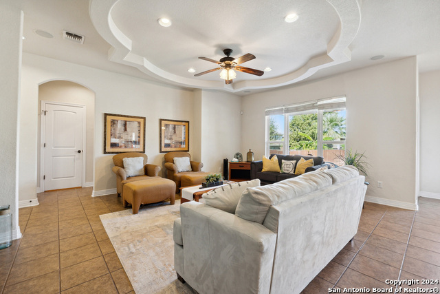 13401 Ronan Property Photo 8
