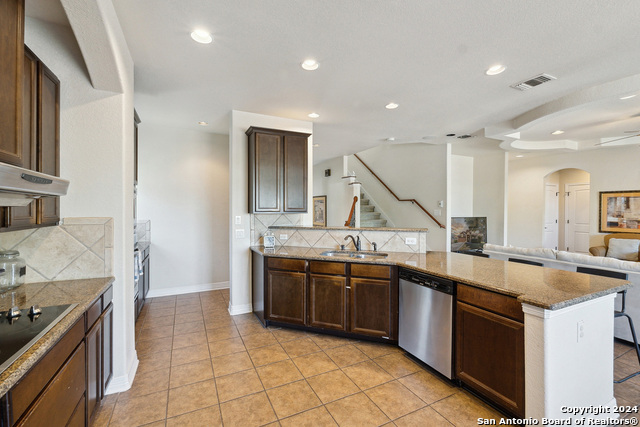 13401 Ronan Property Photo 13