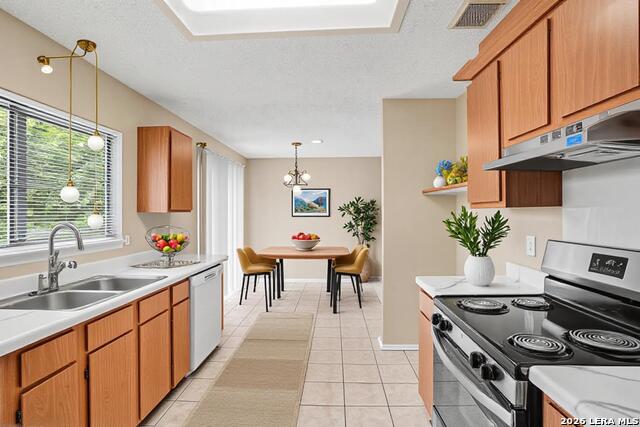 7911 Oval Mdws Property Photo 11