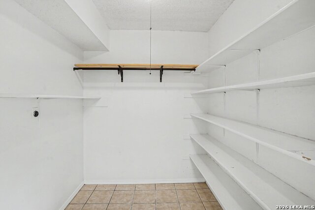 7911 Oval Mdws Property Photo 12
