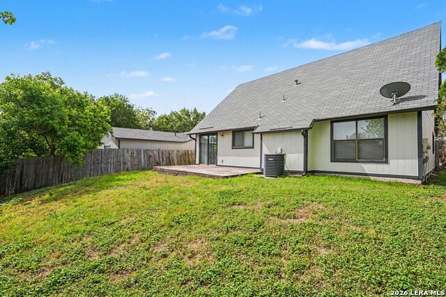 7911 Oval Mdws Property Photo 22