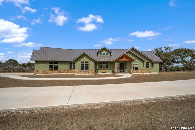 236 Bridle Chase Property Photo 1