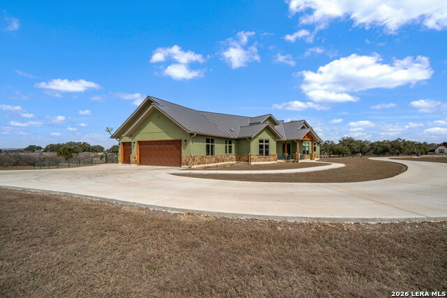 236 Bridle Chase Property Photo 4