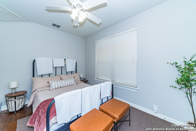 15814 Seekers St Property Photo 28