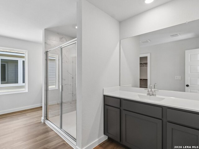 5922 Lakeview Point Property Photo 8