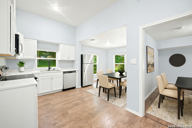 112 Avenue B Property Photo 3