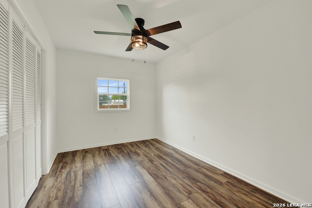 312 N Lavernia Property Photo 21