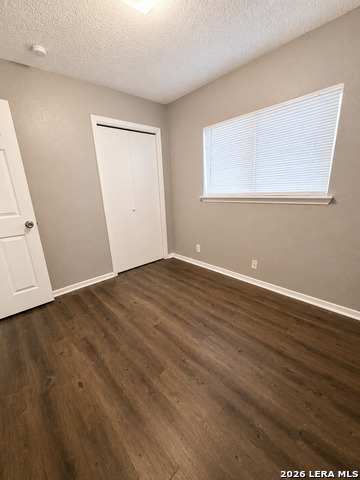 4704 Oakfield Way Property Photo 10