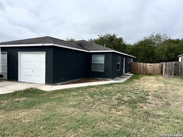 14537 Clovelly Wood Property Photo 1