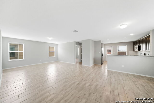 12042 Silver Lgt Property Photo 7