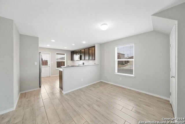 12042 Silver Lgt Property Photo 12