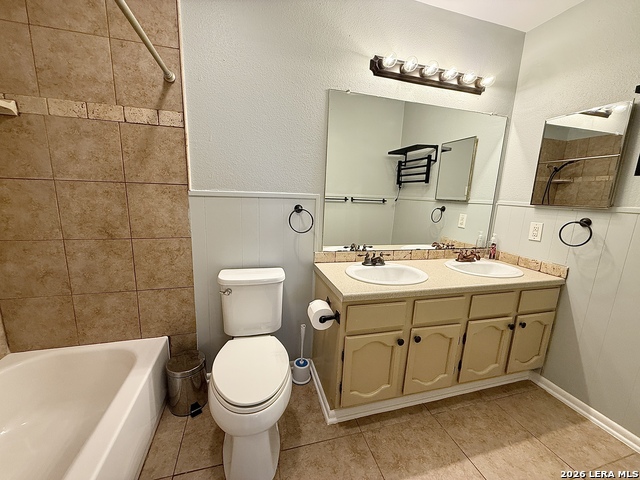705 Woodcrest Cir Property Photo 18