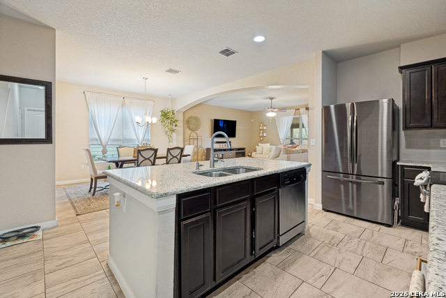 6719 Hibiscus Fls Property Photo 5