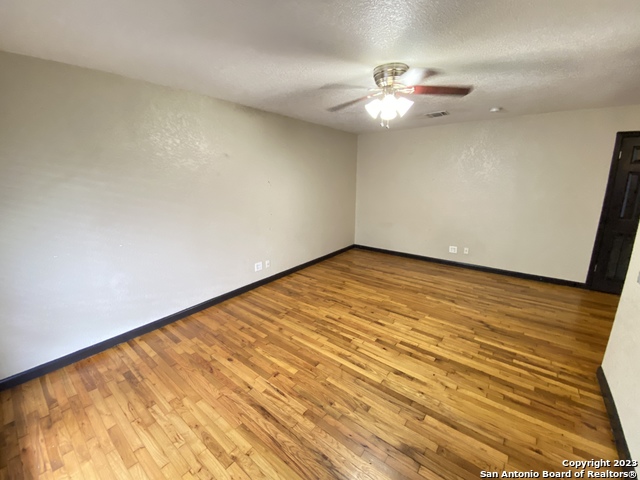 211 Natalen Ave Property Photo 2