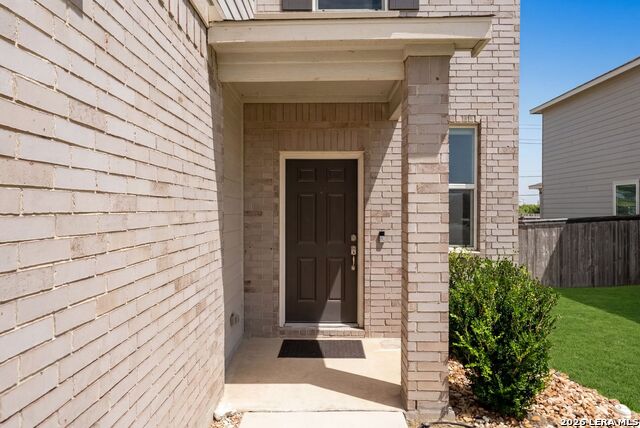 4873 Park Glen Property Photo 5