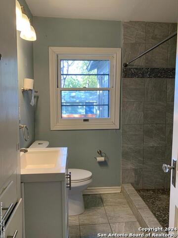773 Fulton Ave Property Photo 8