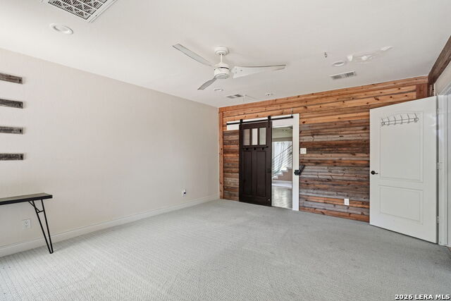 606 E Austin St Property Photo 11