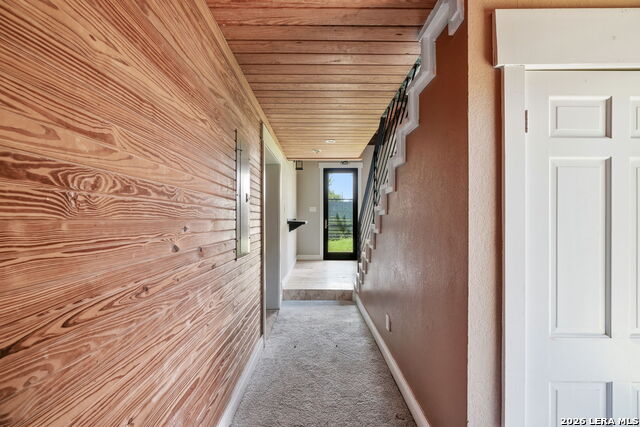 606 E Austin St Property Photo 16