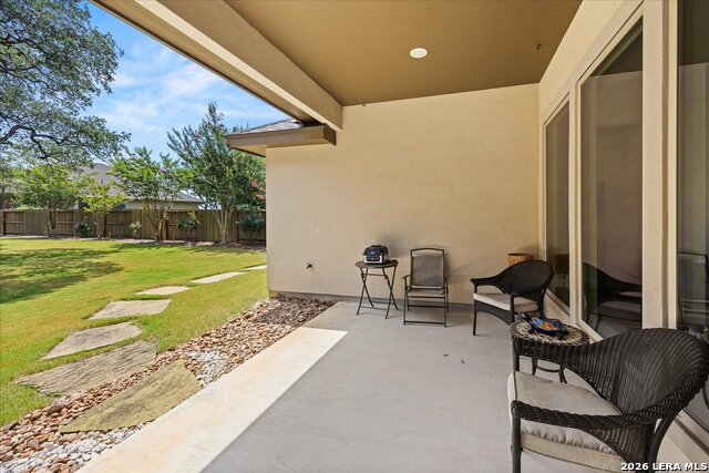 2 Canario Ln Property Photo 18