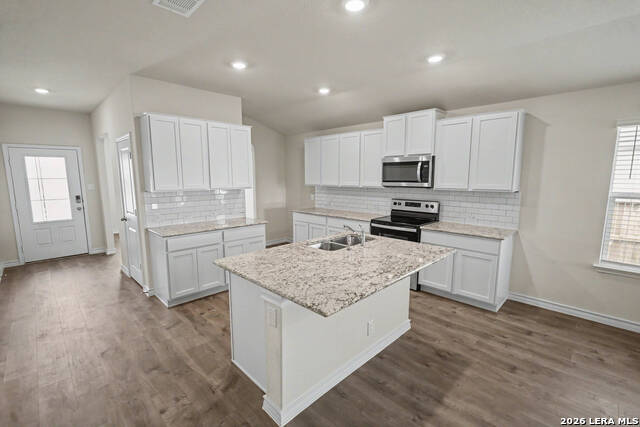 336 Great Raft Property Photo 17